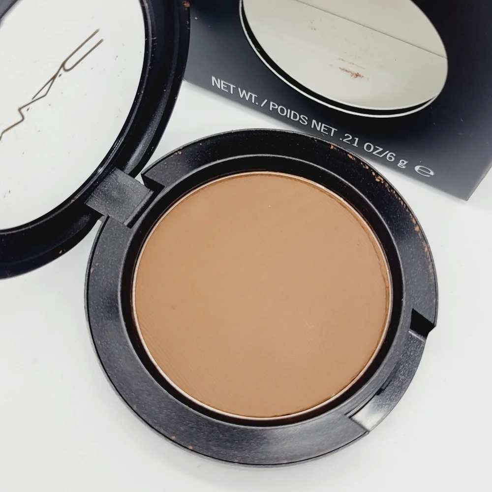 MAC Cosmetics blush that